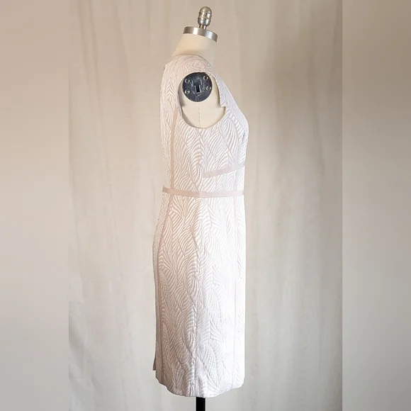 ANTONIO MELANI Cream Textured Midi Dress - Picture 2 of 6